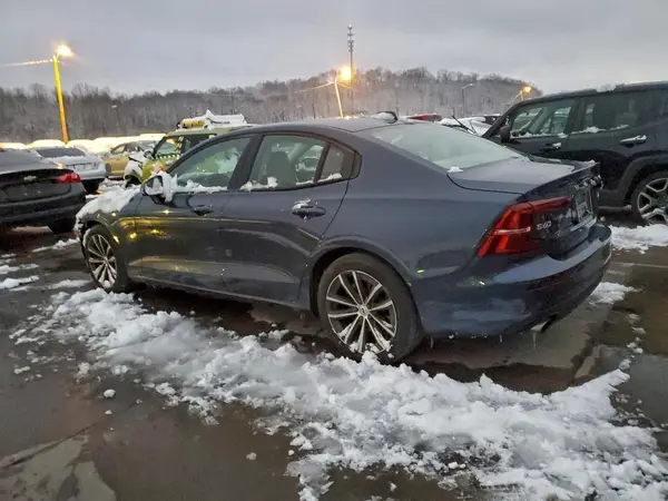 7JR102FK2MG094759 2021 VOLVO S60 - Image 2