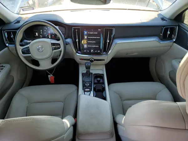 7JR102FK3KG002359 2019 VOLVO S60 - Image 8
