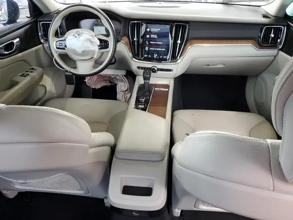 7JR102FK3KG003852 2019 VOLVO S60 - Image 8