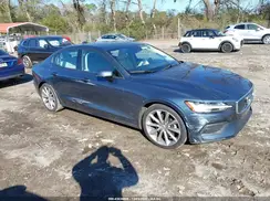 7JR102FK3KG005973 2019 VOLVO S60