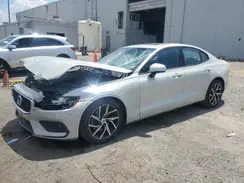 7JR102FK3KG011952 2019 VOLVO S60