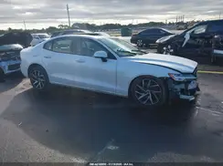 7JR102FK3LG036741 2020 VOLVO S60