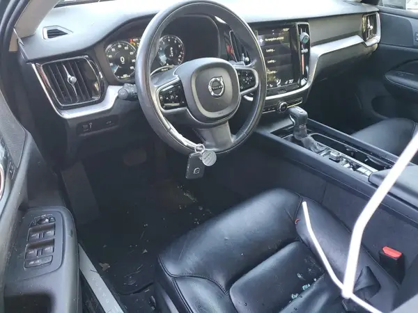 7JR102FK3LG03737 2020 VOLVO S60 - Image 8