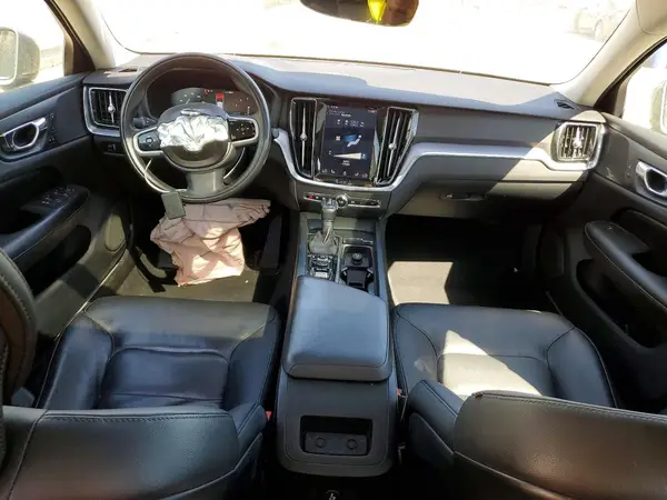 7JR102FK3LG043124 2020 VOLVO S60 - Image 8