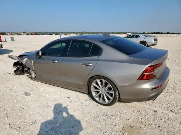 7JR102FK3MG092874 2021 VOLVO S60 - Image 2