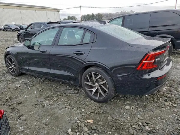 7JR102FK4LG043116 2020 VOLVO S60 - Image 2