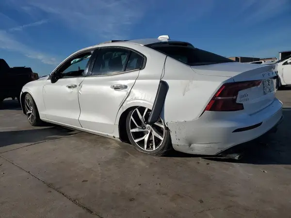 7JR102FK4LG060238 2020 VOLVO S60 - Image 2