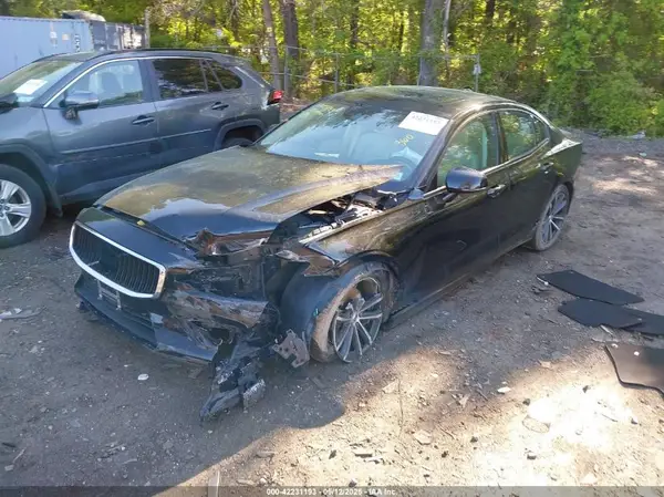 7JR102FK4MG095623 2021 VOLVO S60 - Image 2