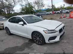 7JR102FK5MG091631 2021 VOLVO S60