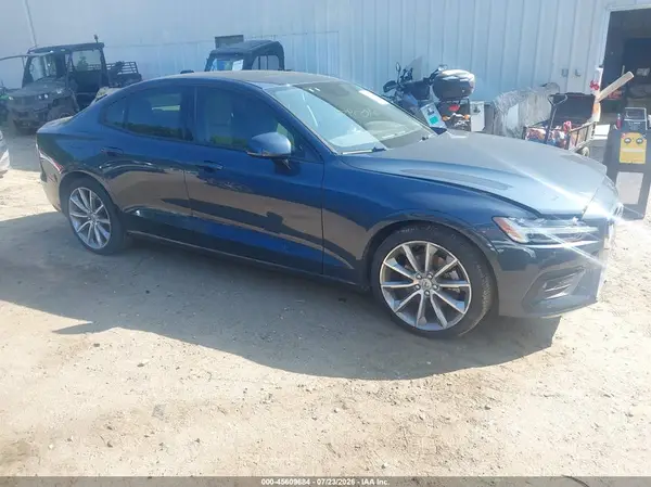 7JR102FK5MG092472 2021 VOLVO S60 - Image 1