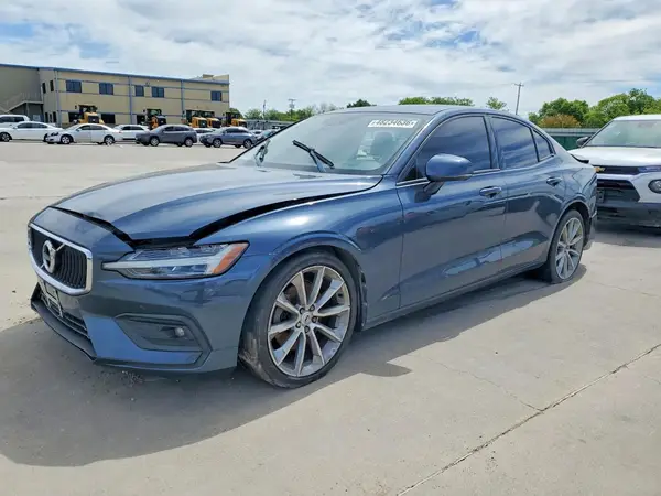 7JR102FK5MG096795 2021 VOLVO S60 - Image 1