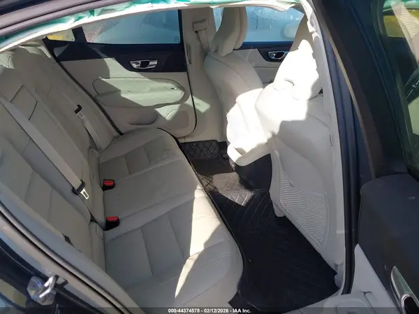 7JR102FK6LG065666 2020 VOLVO S60 - Image 8