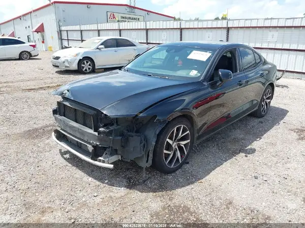 7JR102FK6LG071774 2020 VOLVO S60 - Image 2
