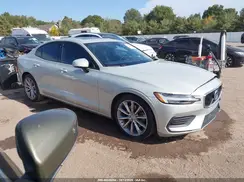 7JR102FK7KG000839 2019 VOLVO S60
