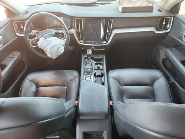 7JR102FK7KG007659 2019 VOLVO S60 - Image 8