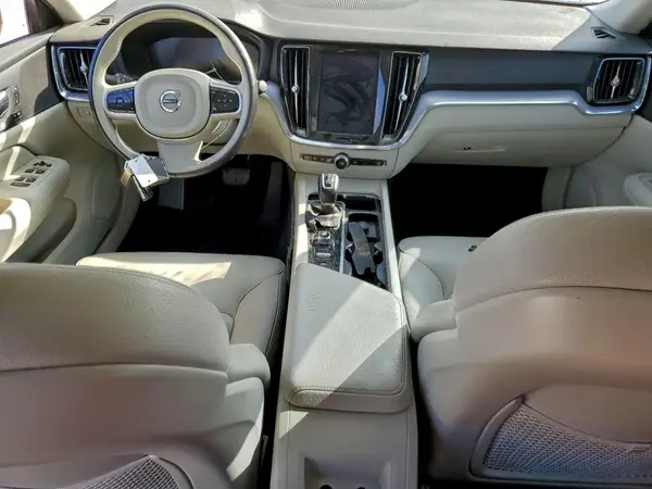 7JR102FK7LG041909 2020 VOLVO S60 - Image 8