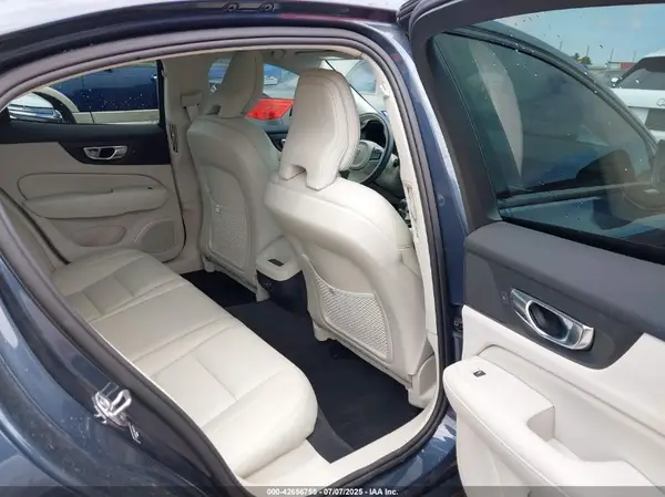 7JR102FK7MG092974 2021 VOLVO S60 - Image 8