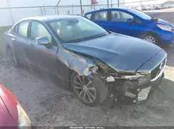 7JR102FK7MG102581 2021 VOLVO S60