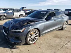 7JR102FK8KG005967 2019 VOLVO S60