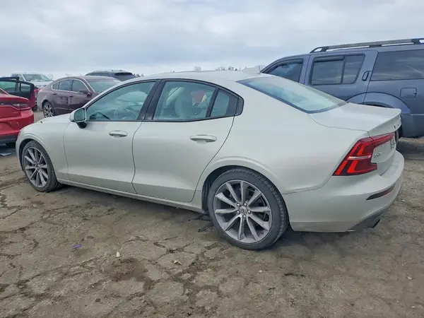 7JR102FK8LG041045 2020 VOLVO S60 - Image 2