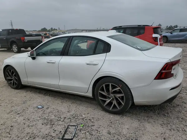 7JR102FK8LG054992 2020 VOLVO S60 - Image 2