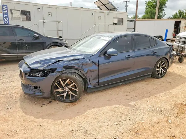 7JR102FK8LG063434 2020 VOLVO S60 - Image 1