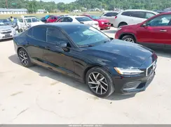 7JR102FK8LG066852 2020 VOLVO S60