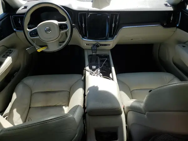 7JR102FK8MG080235 2021 VOLVO S60 - Image 8