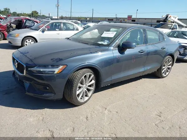 7JR102FK8MG091431 2021 VOLVO S60 - Image 2