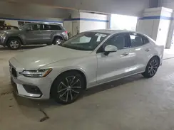 7JR102FK8MG093809 2021 VOLVO S60