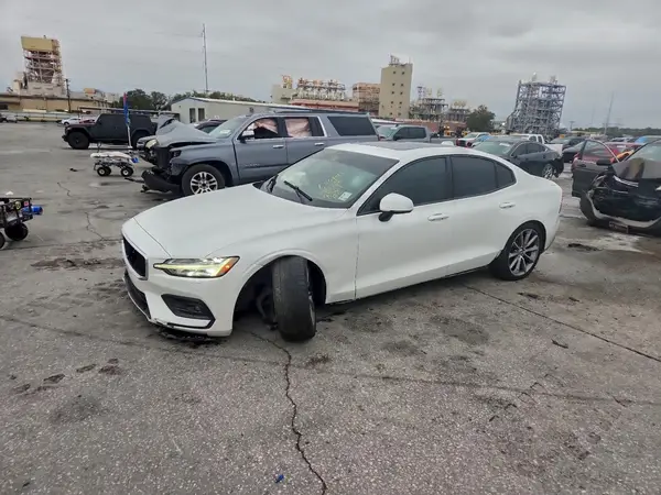 7JR102FK9KG008361 2019 VOLVO S60 - Image 1