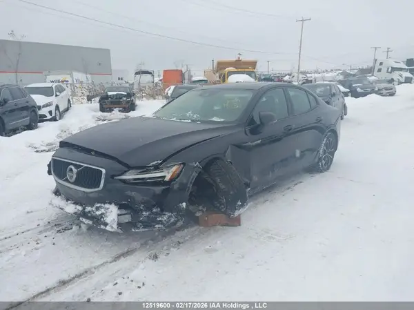 7JR102FK9KG010188 2019 VOLVO S60 - Image 2