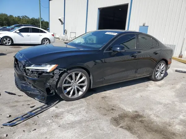 7JR102FKXLG037157 2020 VOLVO S60 - Image 1