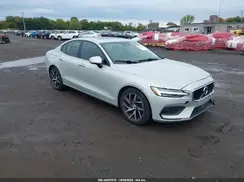 7JR102FKXLG043525 2020 VOLVO S60