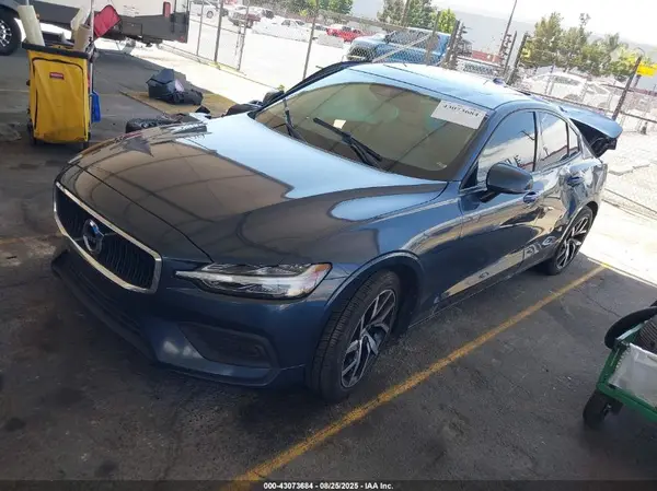 7JR102FKXLG065962 2020 VOLVO S60 - Image 2