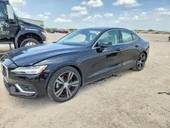 7JR102FL1KG003504 2019 VOLVO S60