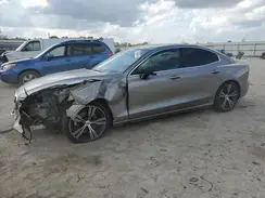 7JR102FL2KG004712 2019 VOLVO S60