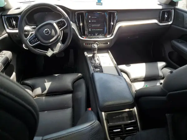 7JR102FL4KG003254 2019 VOLVO S60 - Image 8