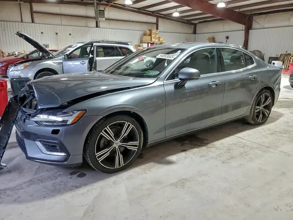 7JR102FL4LG064573 2020 VOLVO S60 - Image 1