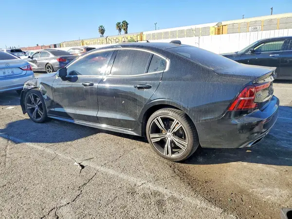 7JR102FL4LG064654 2020 VOLVO S60 - Image 2