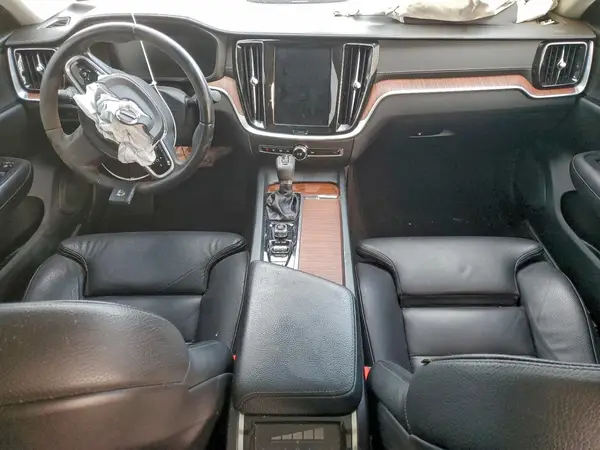 7JR102FL5LG038032 2020 VOLVO S60 - Image 8