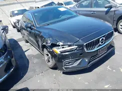 7JR102FL7KG017987 2019 VOLVO S60