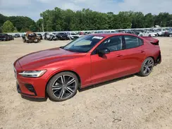 7JR102FM0KG000523 2019 VOLVO S60