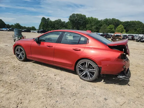 7JR102FM0KG000523 2019 VOLVO S60 - Image 2