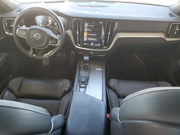 7JR102FM0KG006208 2019 VOLVO S60 - Image 8