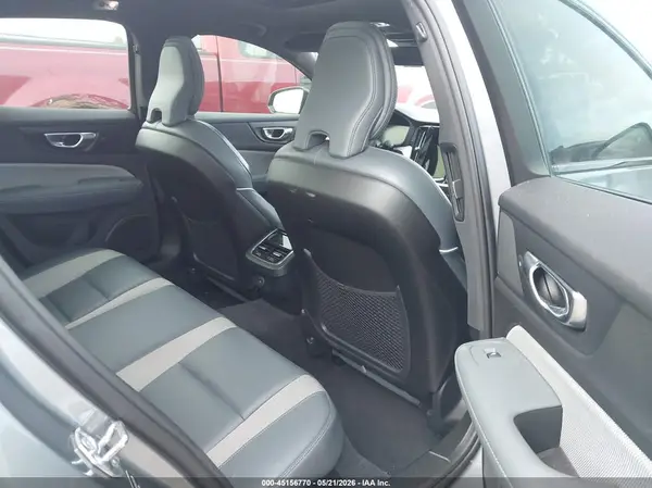 7JR102FM0MG092588 2021 VOLVO S60 - Image 8