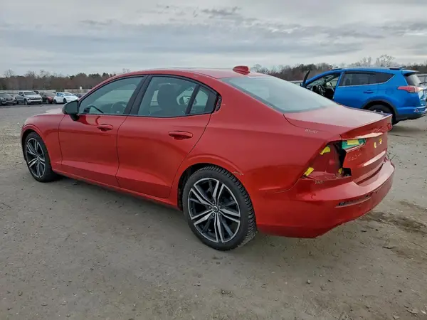 7JR102FM3KG005828 2019 VOLVO S60 - Image 2