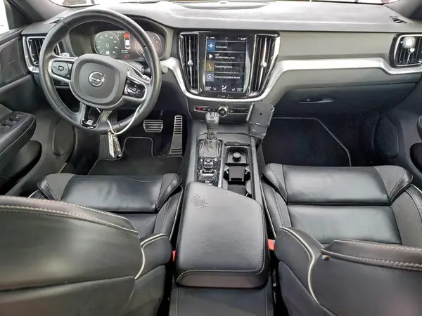 7JR102FM3KG005828 2019 VOLVO S60 - Image 8