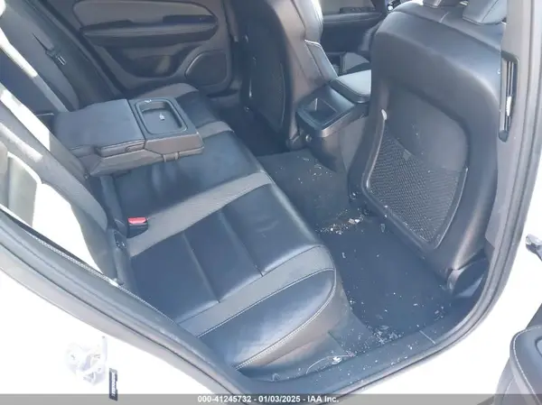 7JR102FM3KG013010 2019 VOLVO S60 - Image 8