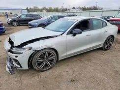7JR102FM4KG015378 2019 VOLVO S60